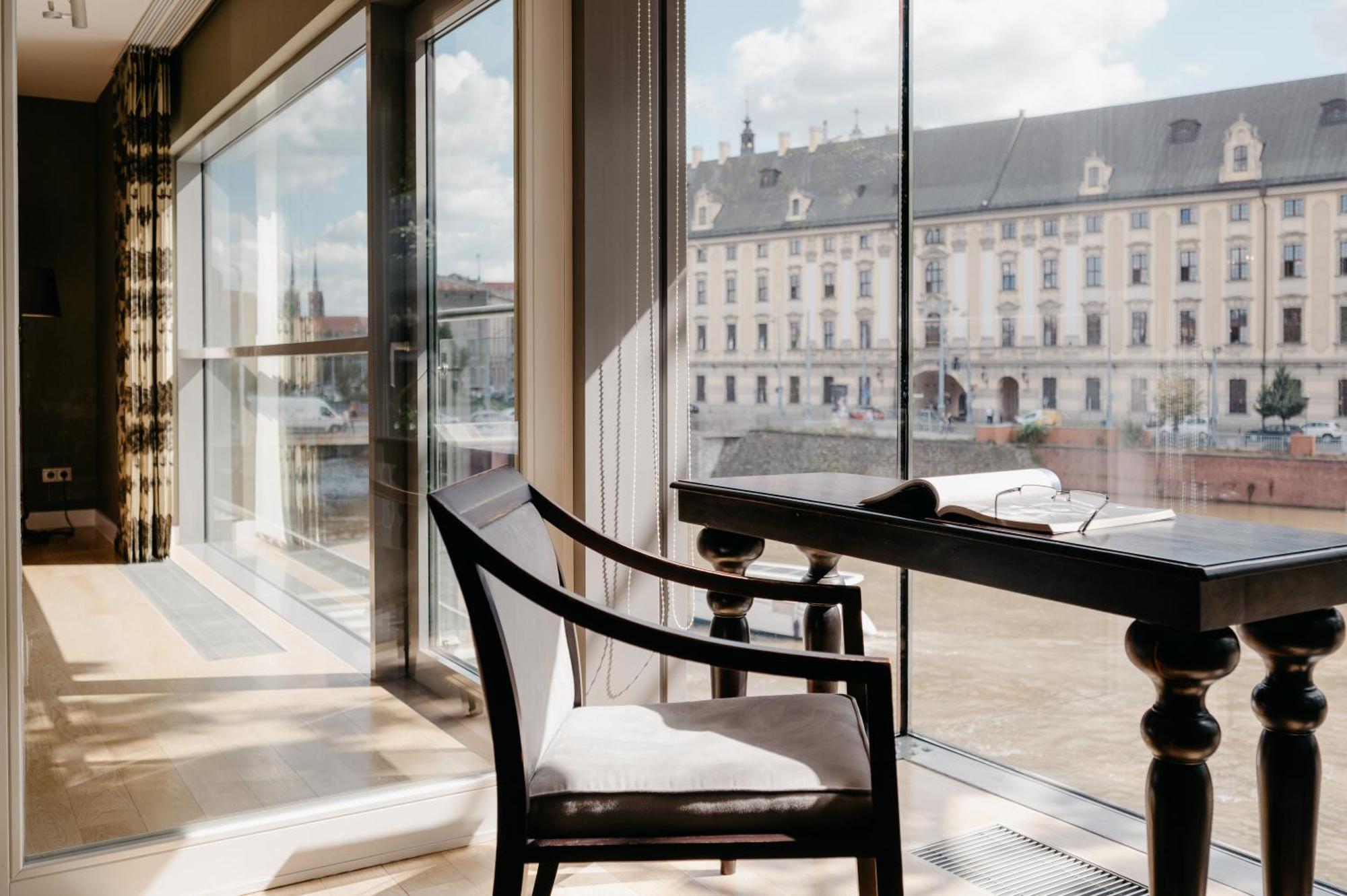 Inqse Wroclaw Marina Aparthotel Exteriör bild